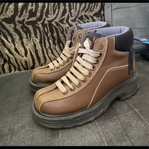 DR. MARTENS 9793 Ankle Boots